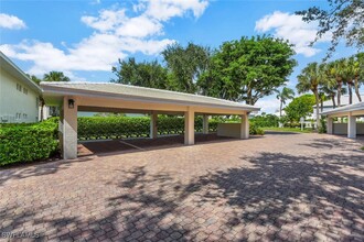 780 Willowbrook Dr in Naples, FL - Building Photo - Building Photo