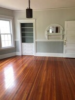 794 Boylston St, Unit 2 in Chestnut Hill, MA - Building Photo