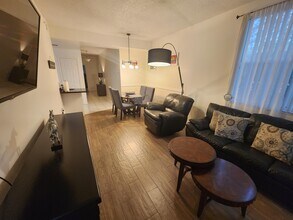 2020 Greenview Shores Blvd-Unit -101 in Wellington, FL - Building Photo - Building Photo