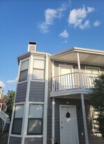 4441 Old College Rd, Unit #4201 in Bryan, TX - Building Photo
