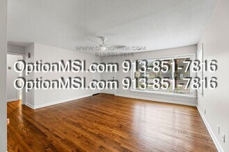 6219 W 74th St in Overland Park, KS - Building Photo - Building Photo