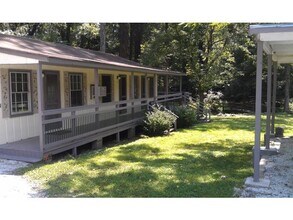 77 Snapdragon Ln in Hendersonville, NC - Building Photo - Building Photo