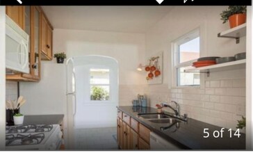 5835 Broadway in Sacramento, CA - Building Photo - Building Photo