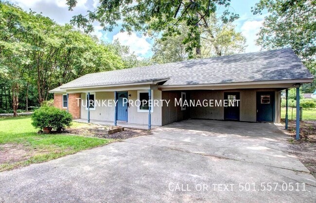 property at 5901 Lyndell Dr