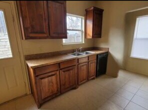 3713 Mandy Dr in Granbury, TX - Building Photo - Building Photo