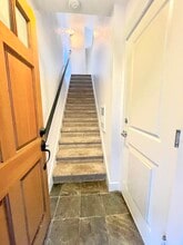 1017 NE 125th St, Unit D in Seattle, WA - Foto de edificio - Building Photo