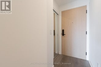 5 Defries St in Toronto, ON - Building Photo - Building Photo