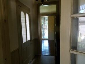619 Washburn St, Unit 3 in Taylor, TX - Building Photo - Building Photo
