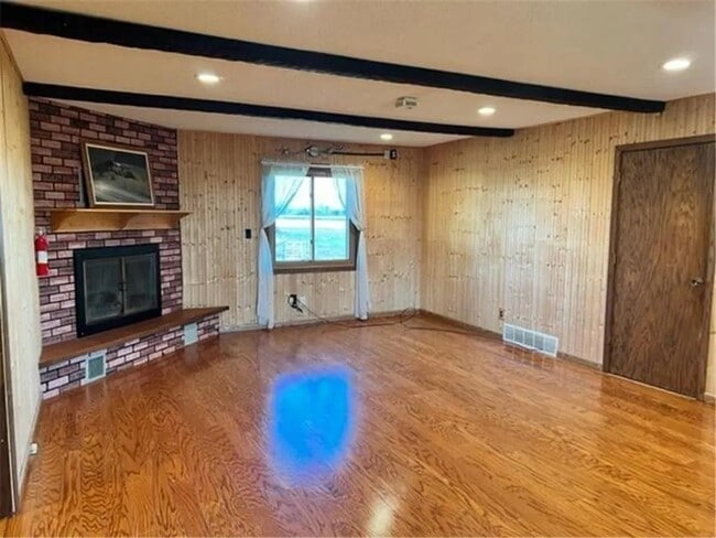 15484 US-10 in Verndale, MN - Building Photo - Building Photo