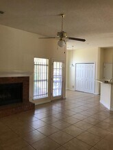 4558 Kings Grant Dr in Memphis, TN - Building Photo - Building Photo