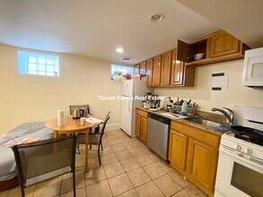 1568 Tremont St, Unit 1 in Boston, MA - Building Photo - Building Photo