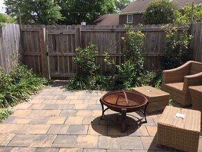 1046 Provincial Cir in Mount Pleasant, SC - Building Photo - Building Photo
