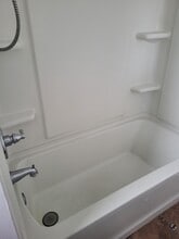 4420 8th Ave in Rock Island, IL - Foto de edificio - Building Photo