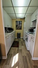 1044 Harwood D in Deerfield Beach, FL - Building Photo - Building Photo