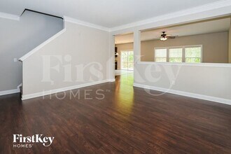123 Farmers Folly Dr in Mooresville, NC - Building Photo - Building Photo