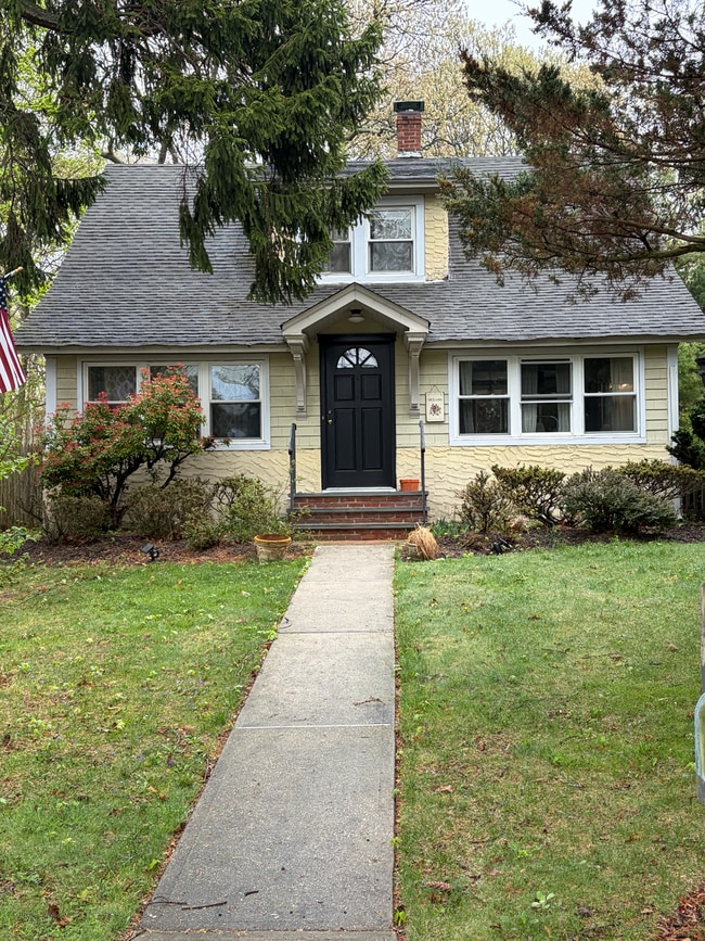 property at 35 2nd Ave