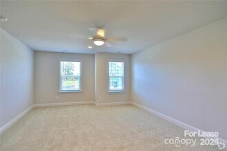 13126 Settlers Trail Ct in Charlotte, NC - Foto de edificio - Building Photo