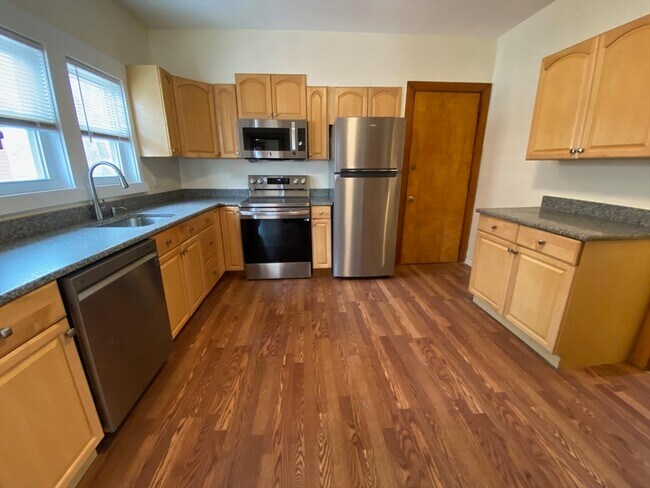 24 Clyde Rd in Watertown, MA - Building Photo - Building Photo