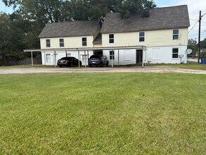 802 Abney Ave-Unit -B in Lufkin, TX - Building Photo - Building Photo