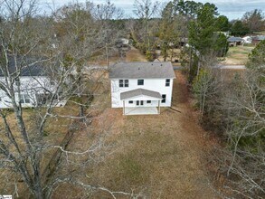 19 Lyman Lake Rd in Lyman, SC - Building Photo - Building Photo