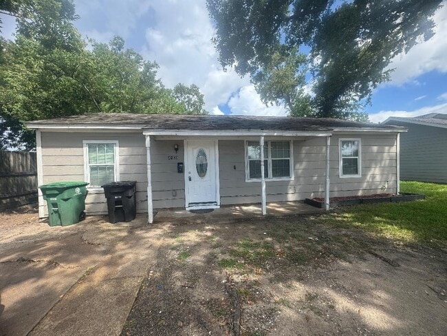 3109 Airport Blvd in Houston, TX - Building Photo - Building Photo