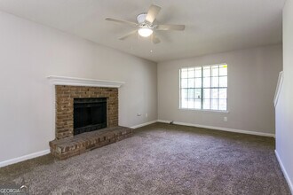 979 Brandon Hill Way in Jonesboro, GA - Building Photo - Building Photo