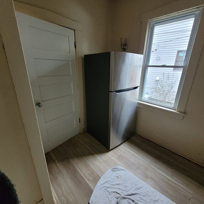 property at 1316 Lafayette Ave SE