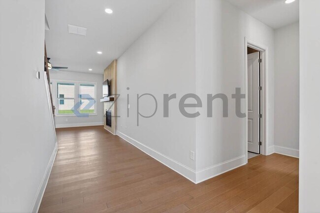 6510 Wallace Farms Dr in Cumming, GA - Building Photo - Building Photo