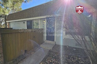 2044 W 101st Ave in Thornton, CO - Building Photo