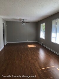 2117 Austin Dr photo'