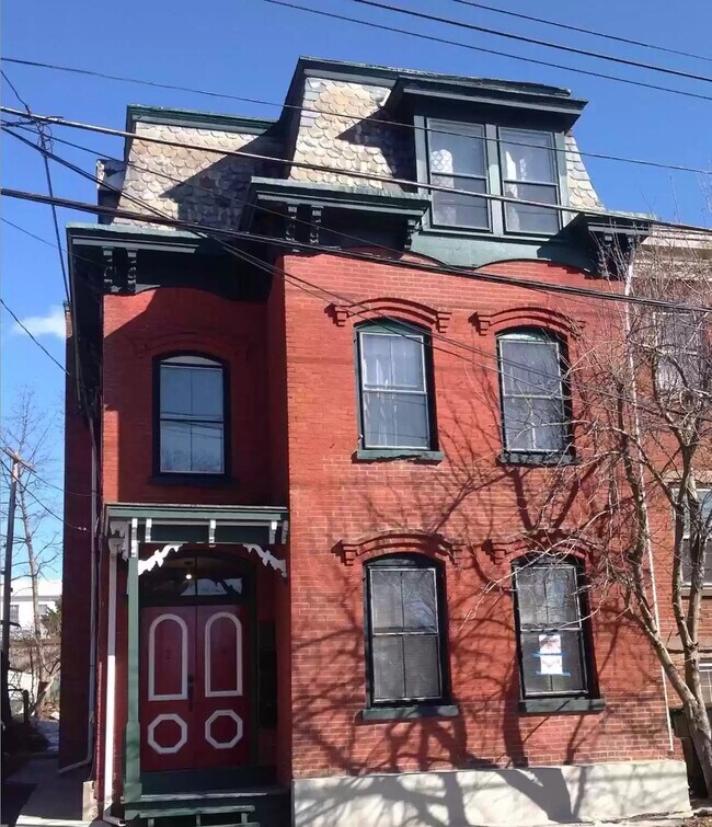 29 N Bridge St Rentals in Poughkeepsie, NY