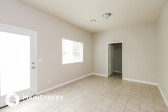 2000 N 36th St in Phoenix, AZ - Foto de edificio - Building Photo