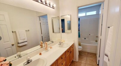 7615 Ironwood Knoll Ave in Las Vegas, NV - Building Photo - Building Photo