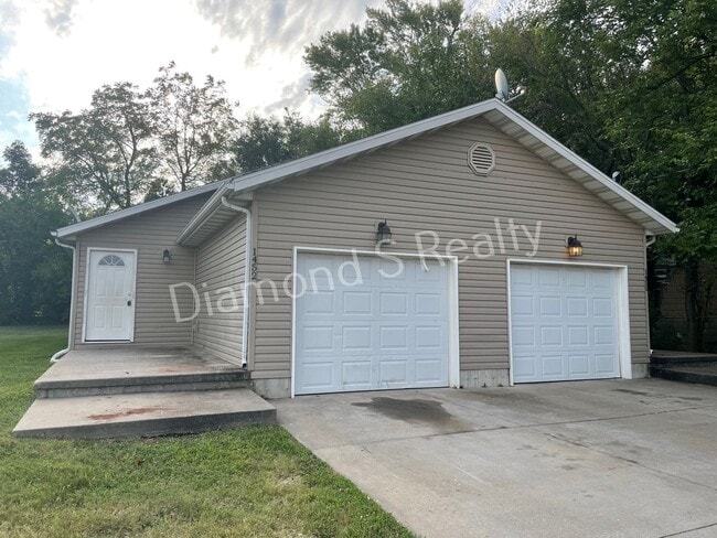 property at 1452 N Ethyl Ave