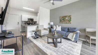 1811 E Apache Blvd in Tempe, AZ - Building Photo - Building Photo