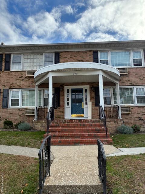 240 S Broadway in Tarrytown, NY - Building Photo