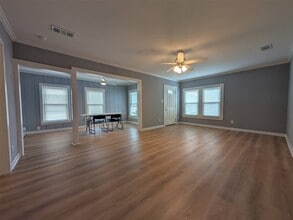 1112 Ave M 1/2 in Galveston, TX - Building Photo - Building Photo