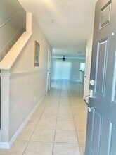 235 Glowing Peace Ln in Orlando, FL - Building Photo - Building Photo