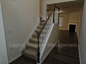 1024 Saffron Lp in Durham, NC - Building Photo - Building Photo