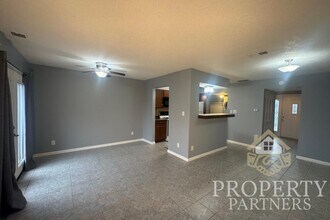 92 Greenwood Trail N Dr in Greenwood, IN - Building Photo - Building Photo