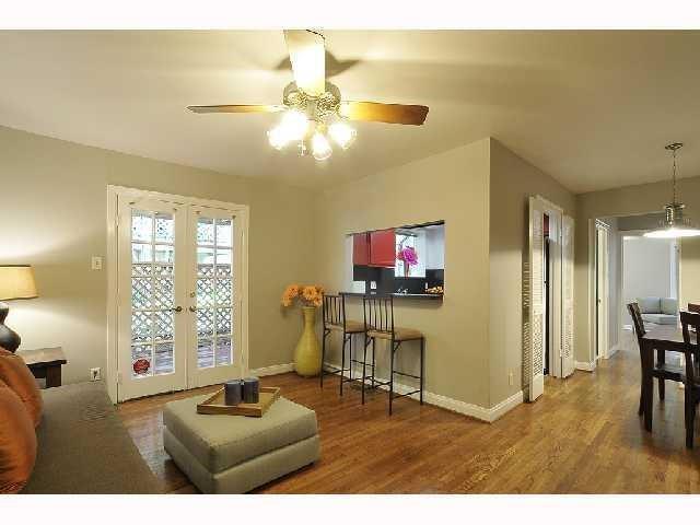 910 E 32nd St in Austin, TX - Building Photo