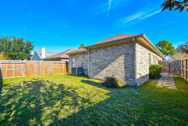 18139 Campbellford Dr in Tomball, TX - Building Photo - Building Photo