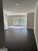 3201 Lenox Rd NE in Atlanta, GA - Building Photo