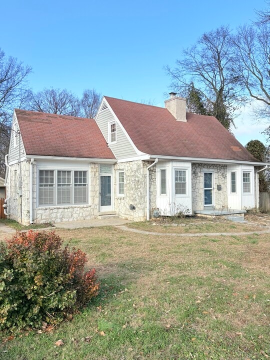 707 Edgewood St in Bowling Green, KY - Building Photo