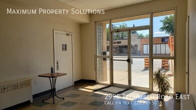 2998 Tecumseh Rd E in Windsor, ON - Building Photo - Building Photo