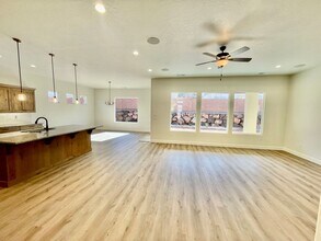 3992 Cerro Wy in Saint George, UT - Building Photo - Building Photo