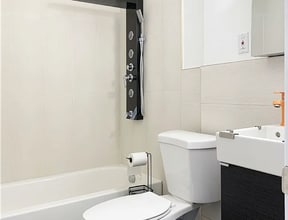 84 Neptune Ave in Jersey City, NJ - Building Photo - Building Photo