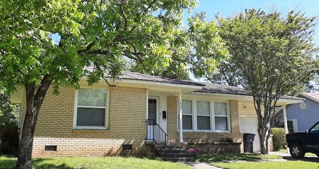 1404 Tulip in Searcy, AR - Building Photo - Building Photo