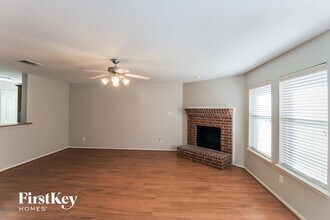 503 Cypress Ct in Red Oak, TX - Building Photo - Building Photo