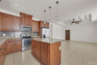 2801 Sabercat Ave in Edinburg, TX - Building Photo - Building Photo